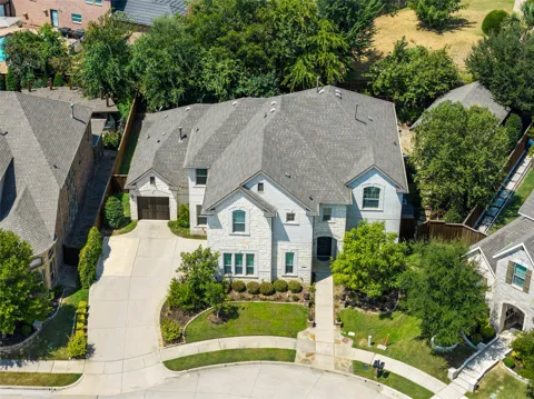 4900 Latour Lane