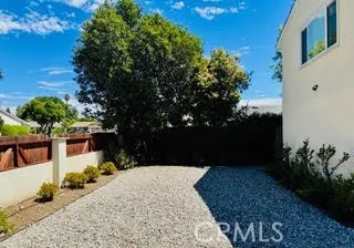 18816 Superior St Northridge, CA 91324