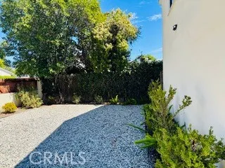18816 Superior St Northridge, CA 91324