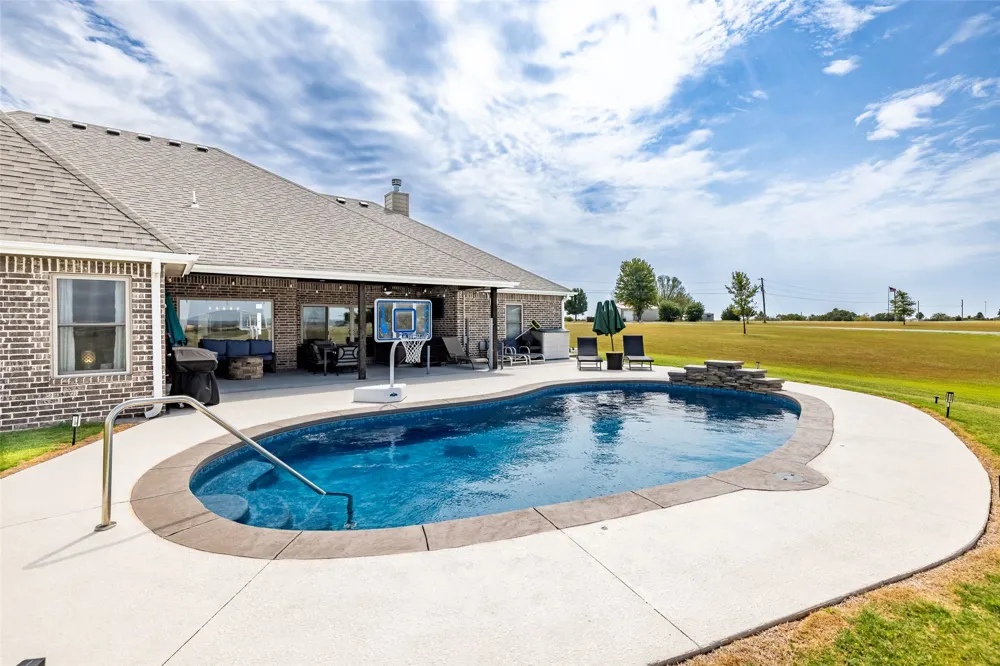27537 3979 DRIVE Ochelata, OK 74051