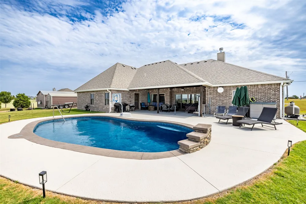 27537 3979 DRIVE Ochelata, OK 74051