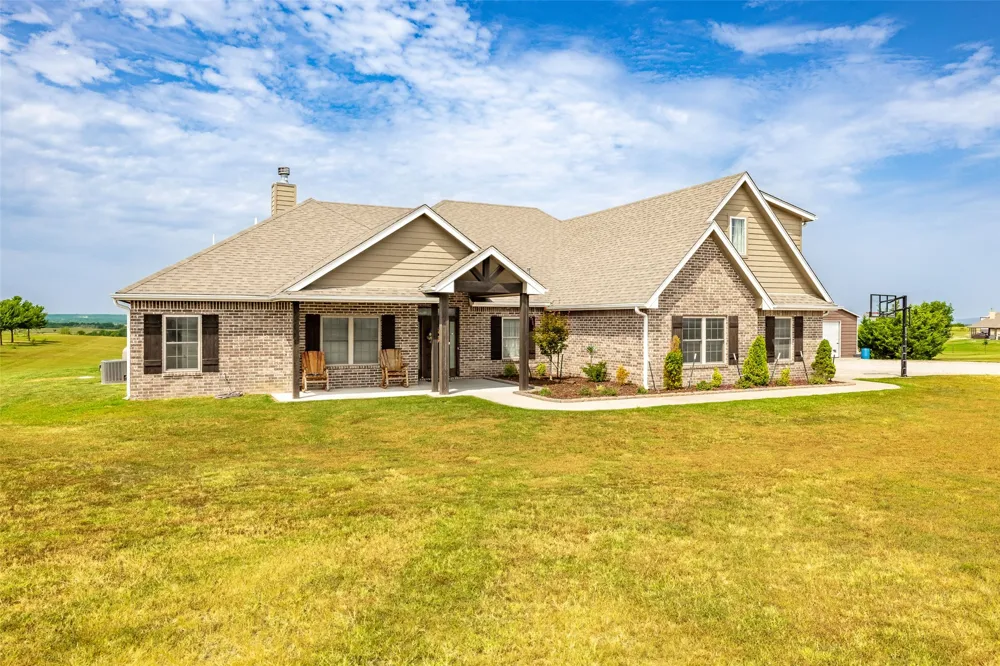 27537 3979 DRIVE Ochelata, OK 74051