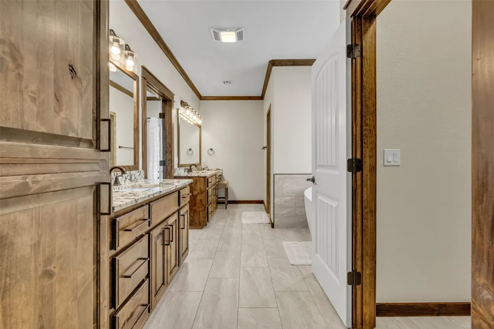 27537 3979 DRIVE Ochelata, OK 74051