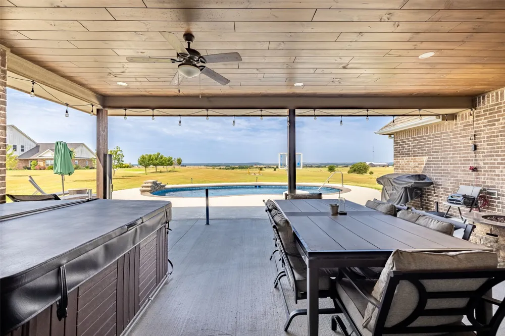 27537 3979 DRIVE Ochelata, OK 74051