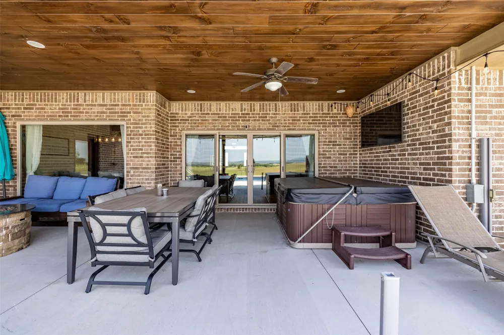 27537 3979 DRIVE Ochelata, OK 74051