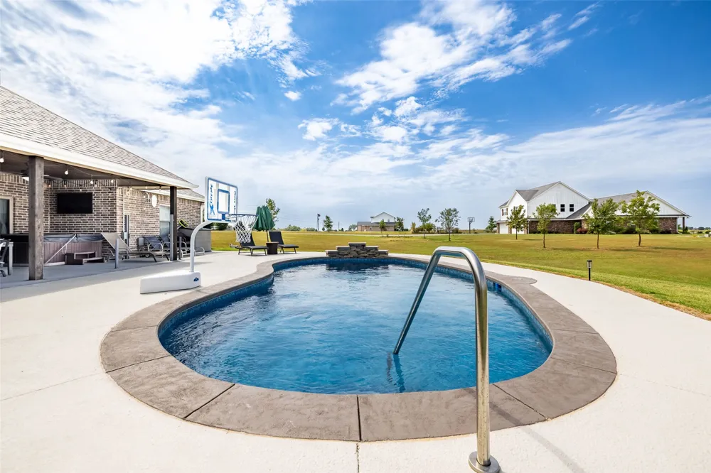 27537 3979 DRIVE Ochelata, OK 74051