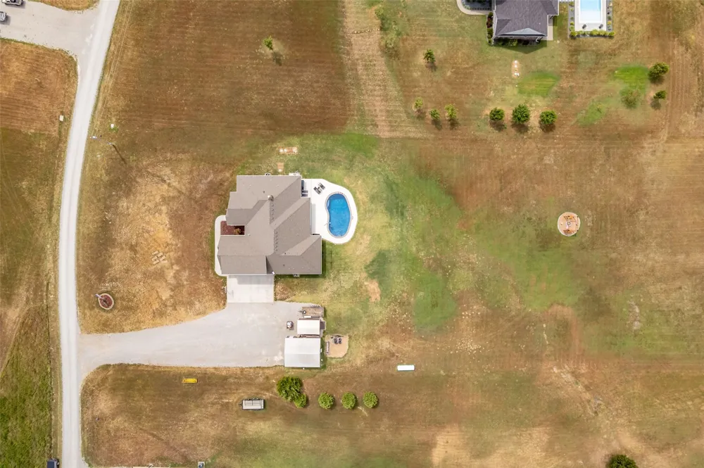 27537 3979 DRIVE Ochelata, OK 74051