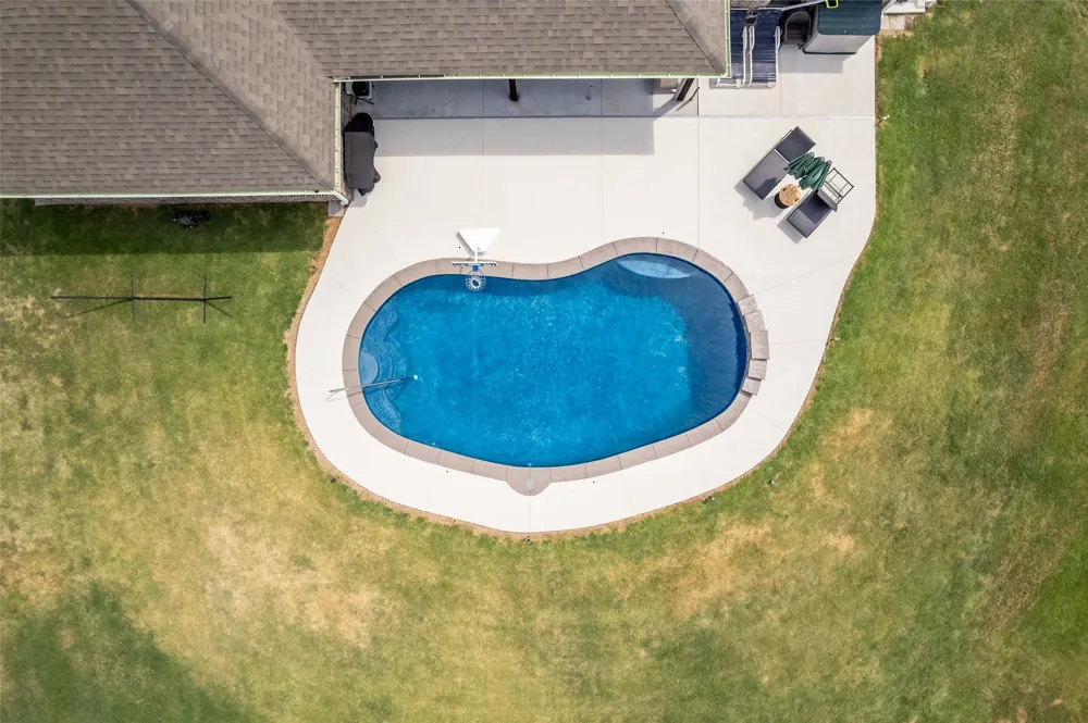 27537 3979 DRIVE Ochelata, OK 74051