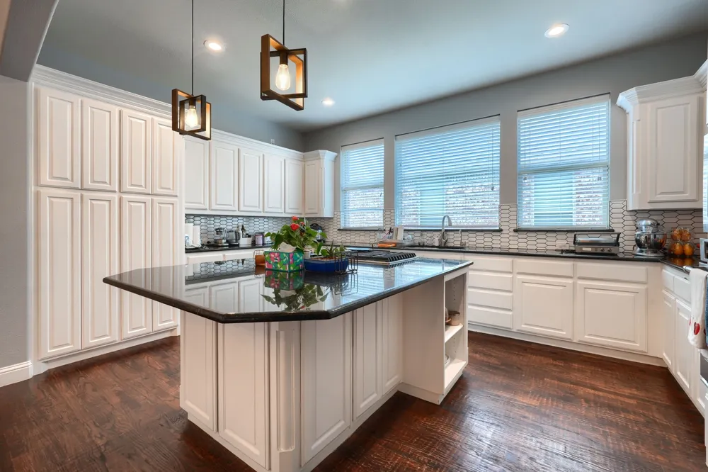 2943 Mcgregor Drive Frisco, TX 75033