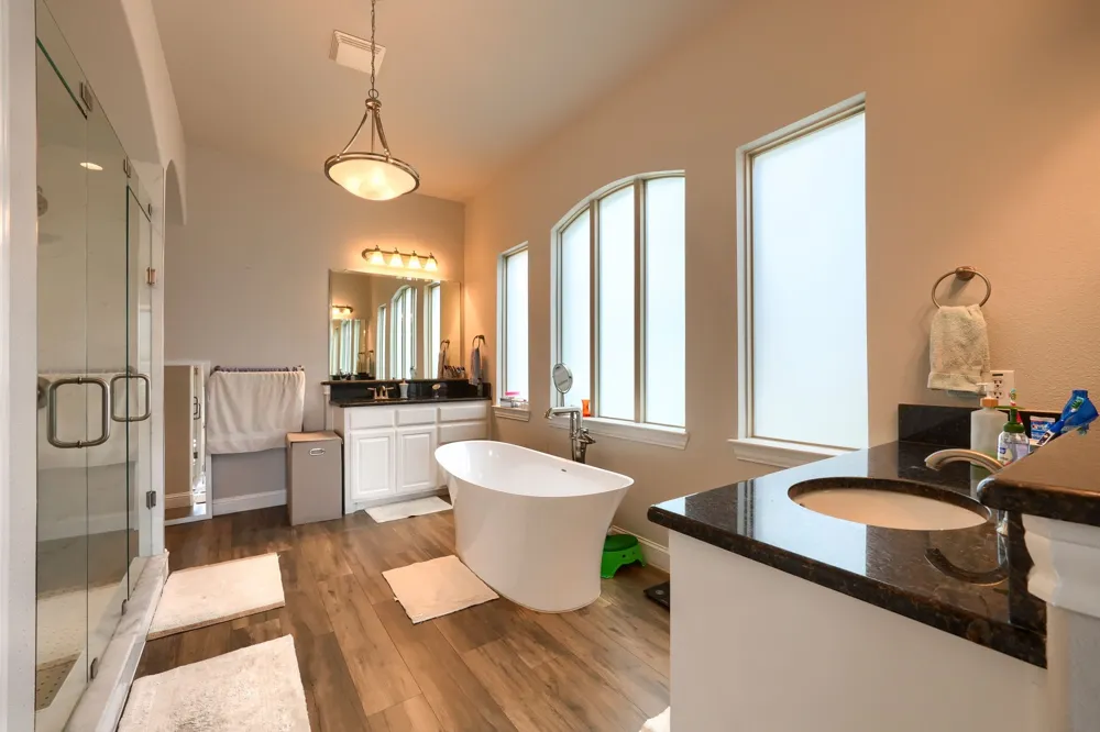 2943 Mcgregor Drive Frisco, TX 75033