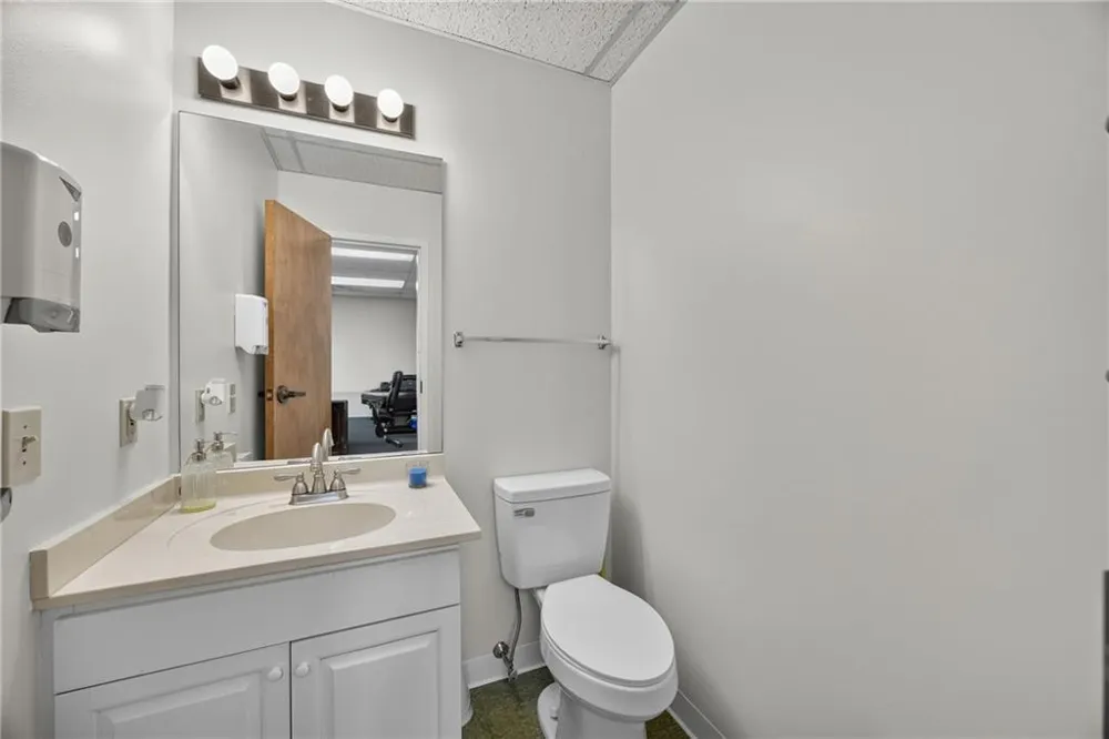 2533 Stanton Road SE Conyers, GA 30094