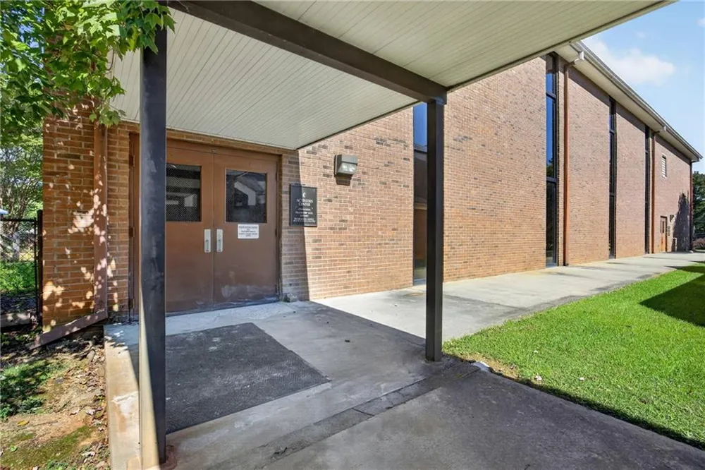 2533 Stanton Road SE Conyers, GA 30094