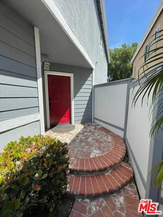 1706 Freeport Terrace Los Angeles, CA 90732