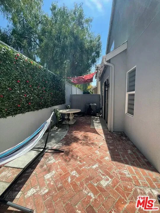 1706 Freeport Terrace Los Angeles, CA 90732