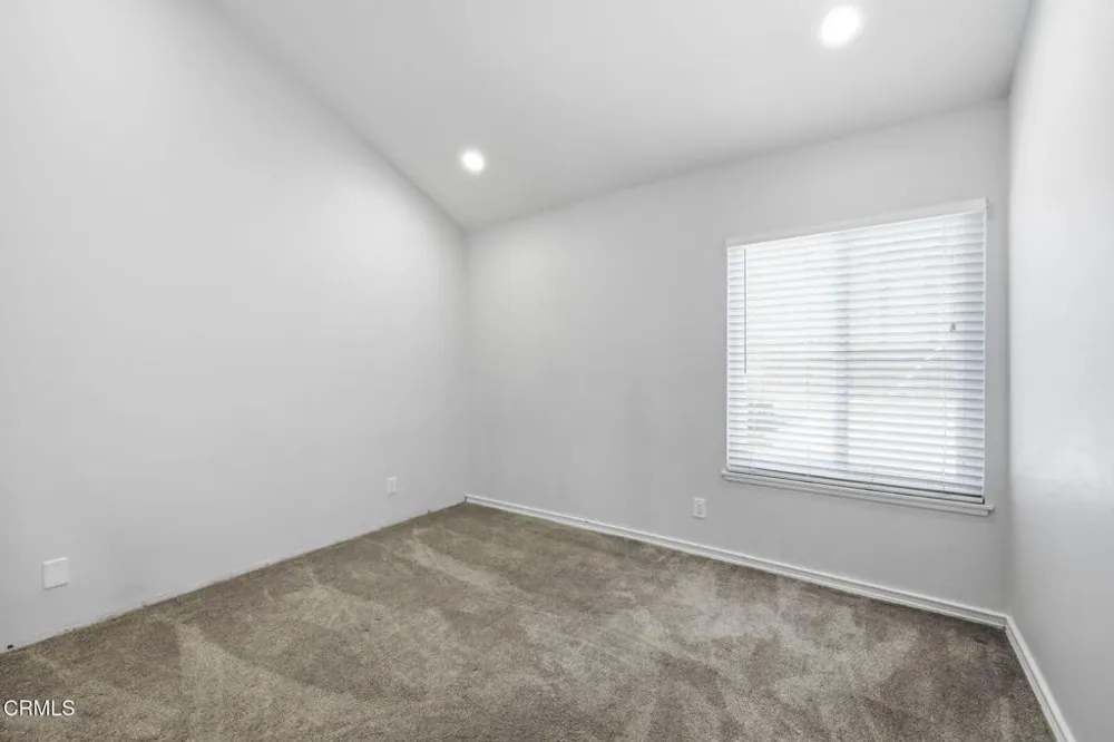 1715 Dewayne Avenue Camarillo, CA 93010