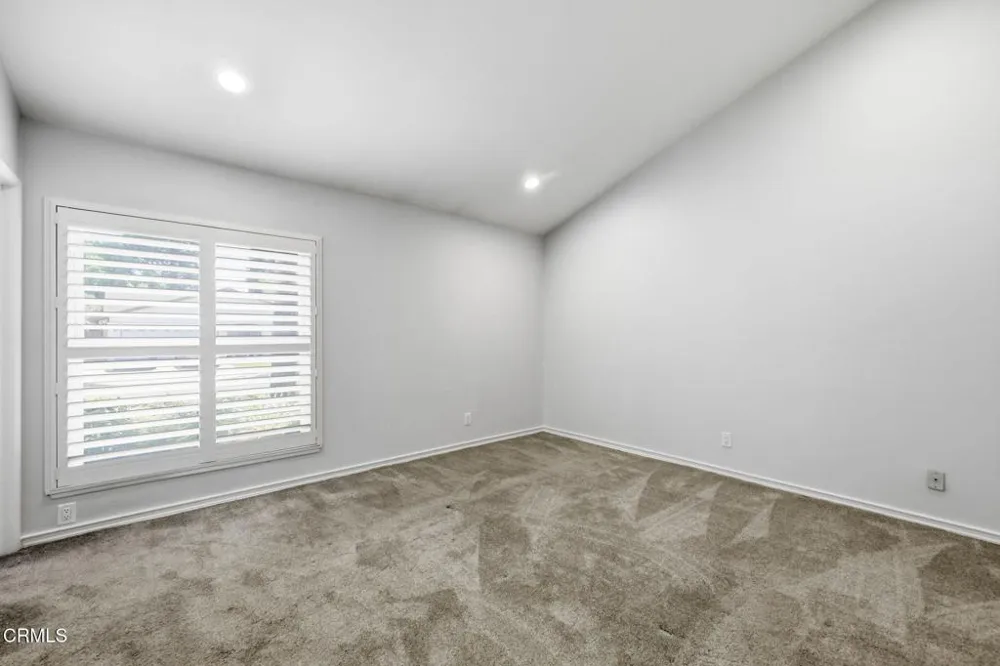 1715 Dewayne Avenue Camarillo, CA 93010