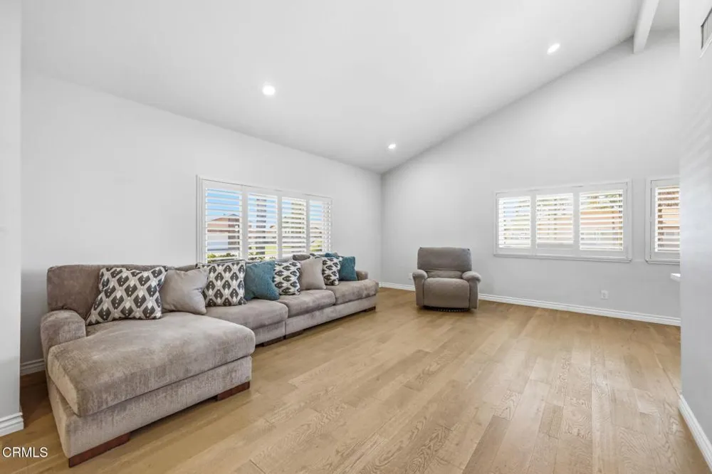 1715 Dewayne Avenue Camarillo, CA 93010