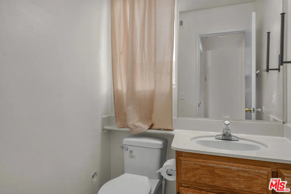 13505 Sutter Court Fontana, CA 92336