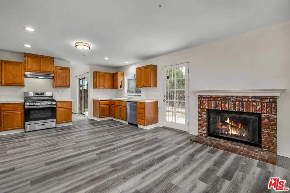13505 Sutter Court Fontana, CA 92336