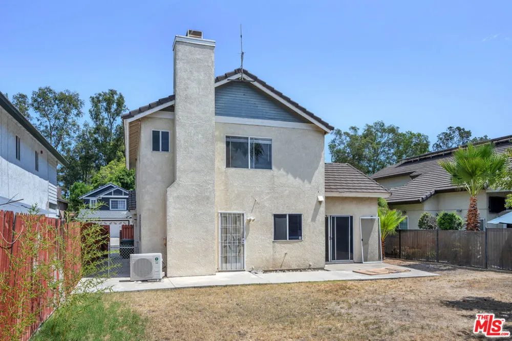 13505 Sutter Court Fontana, CA 92336