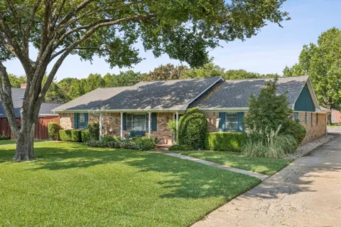 137 Southwood Drive