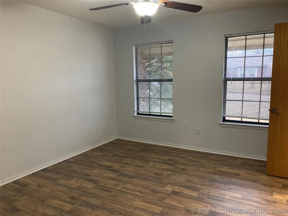 105 E 21st Street Owasso, OK 74055