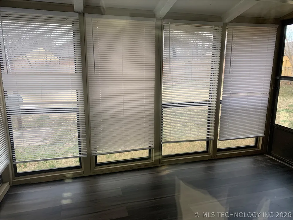 105 E 21st Street Owasso, OK 74055