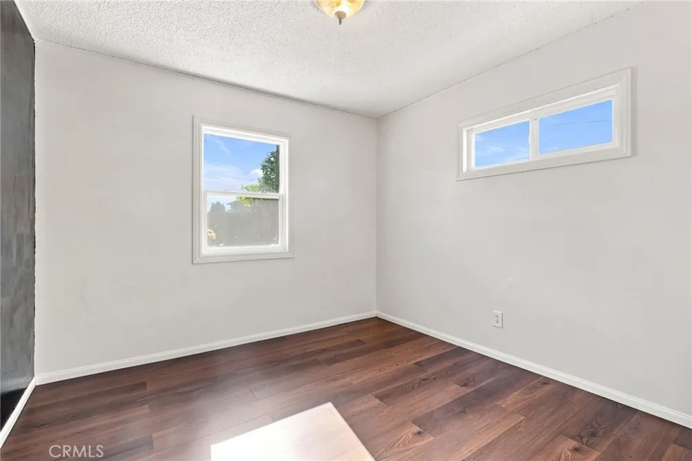 5354 Fairvalley Covina, CA 91722