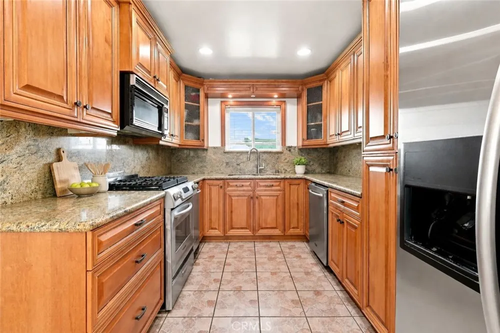 5354 Fairvalley Covina, CA 91722