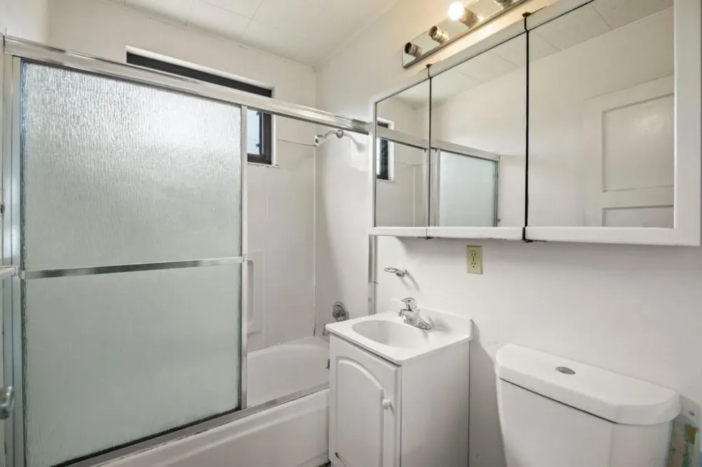 22 Sonora Avenue South San Francisco, CA 94080