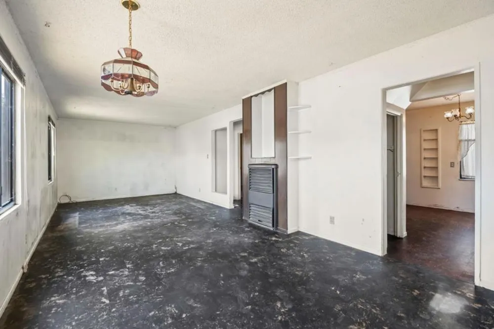 22 Sonora Avenue South San Francisco, CA 94080