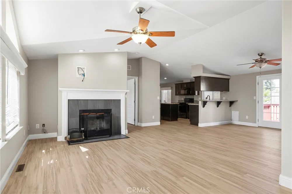 6102 Maxwood Paradise, CA 95969