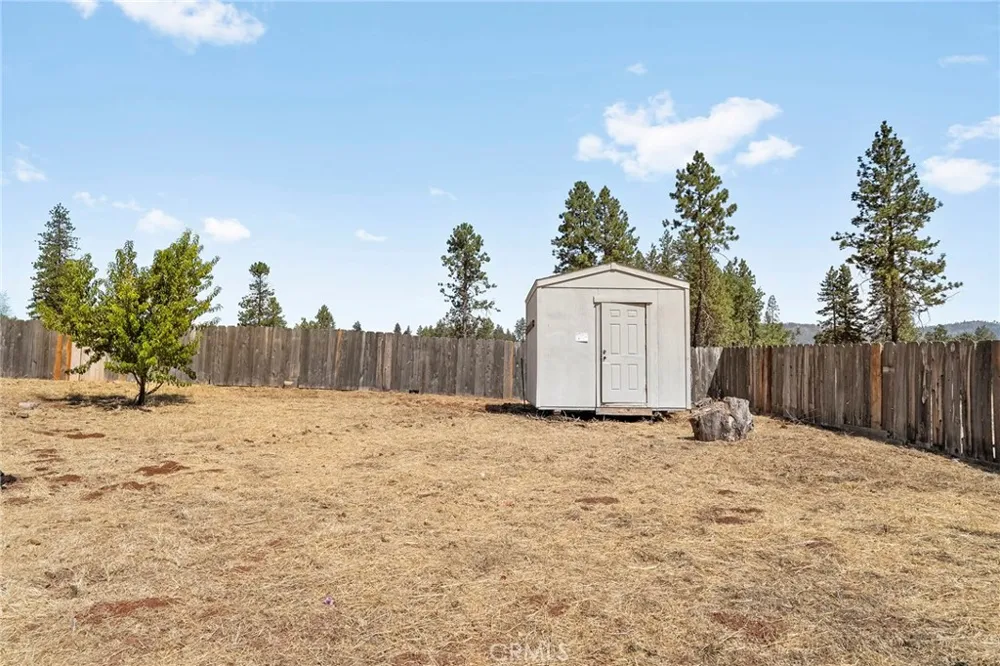 6102 Maxwood Paradise, CA 95969