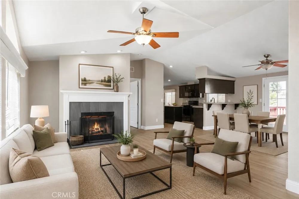 6102 Maxwood Paradise, CA 95969