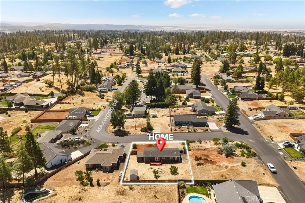 6102 Maxwood Paradise, CA 95969