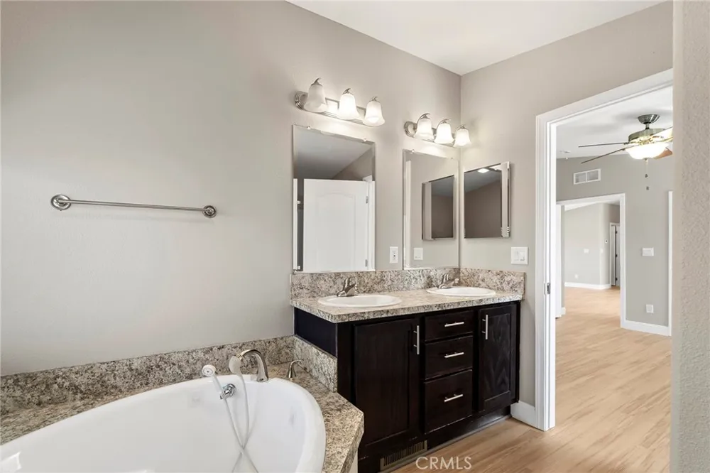 6102 Maxwood Paradise, CA 95969