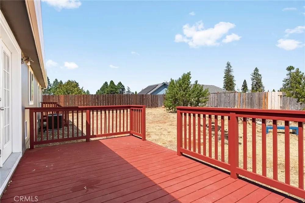 6102 Maxwood Paradise, CA 95969