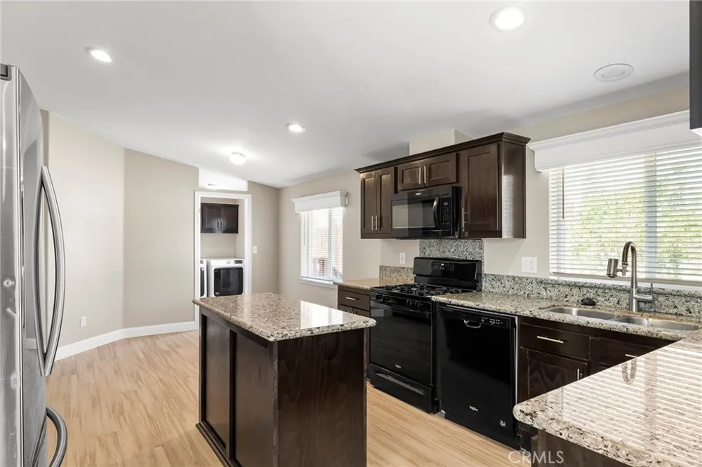 6102 Maxwood Paradise, CA 95969