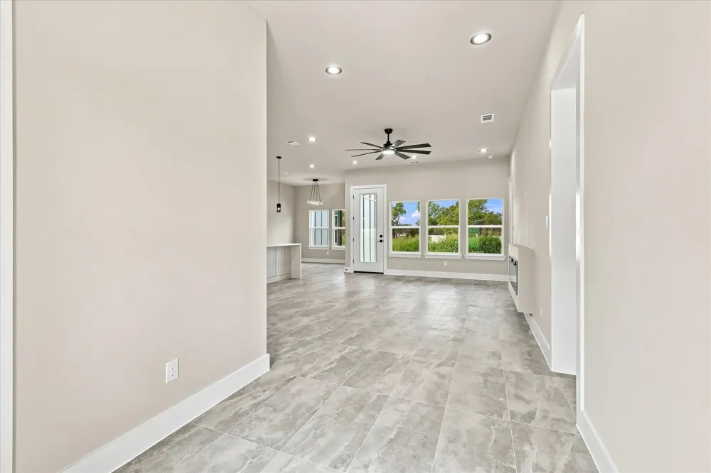 133 CR 4865 Azle, TX 76020