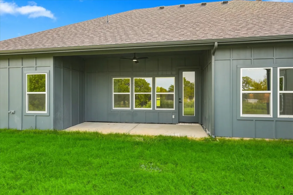 133 CR 4865 Azle, TX 76020