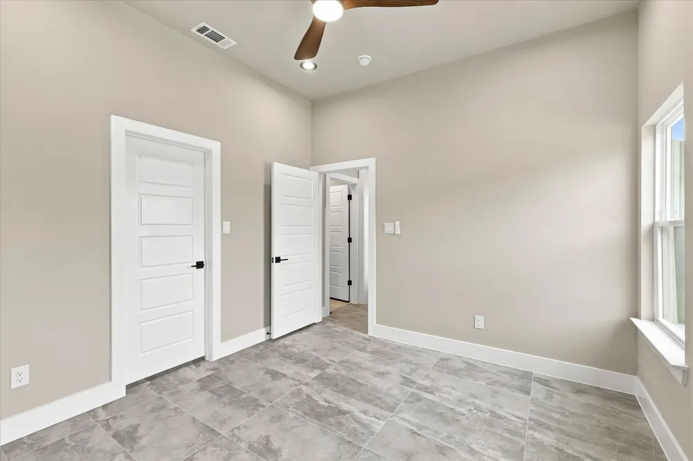 133 CR 4865 Azle, TX 76020