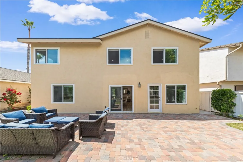 4311 Pioneer St Irvine, CA 92604