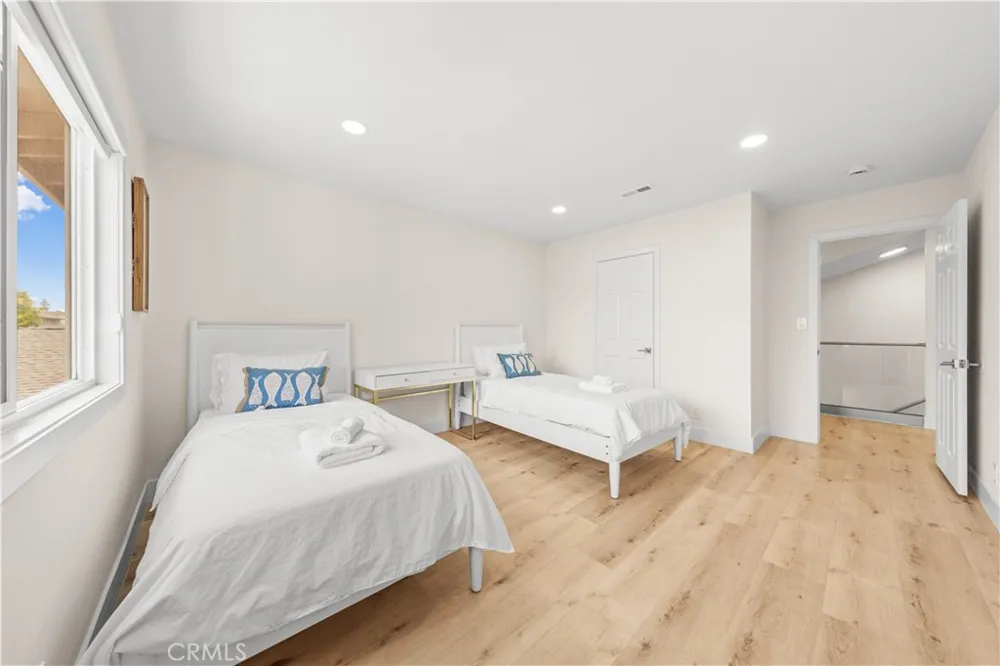 4311 Pioneer St Irvine, CA 92604