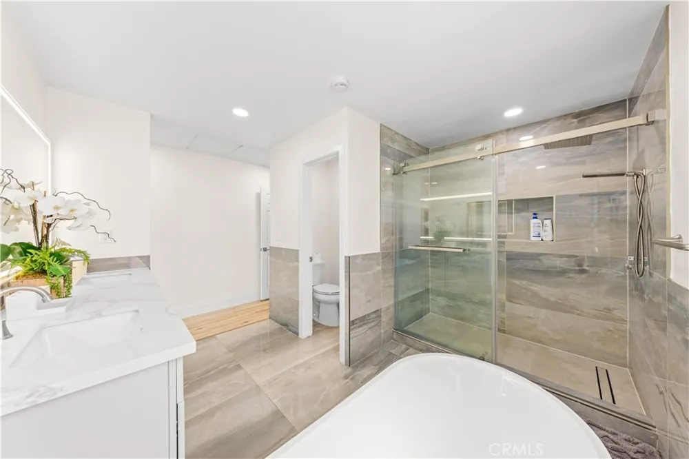 4311 Pioneer St Irvine, CA 92604