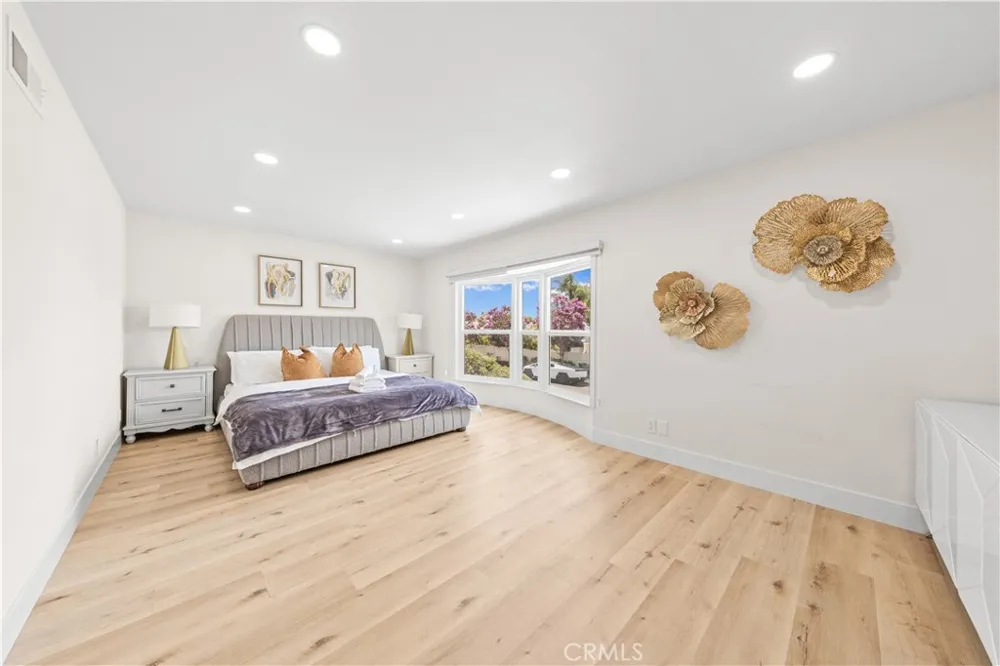 4311 Pioneer St Irvine, CA 92604