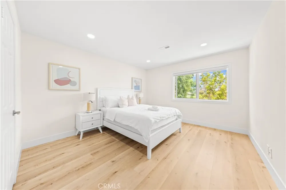 4311 Pioneer St Irvine, CA 92604
