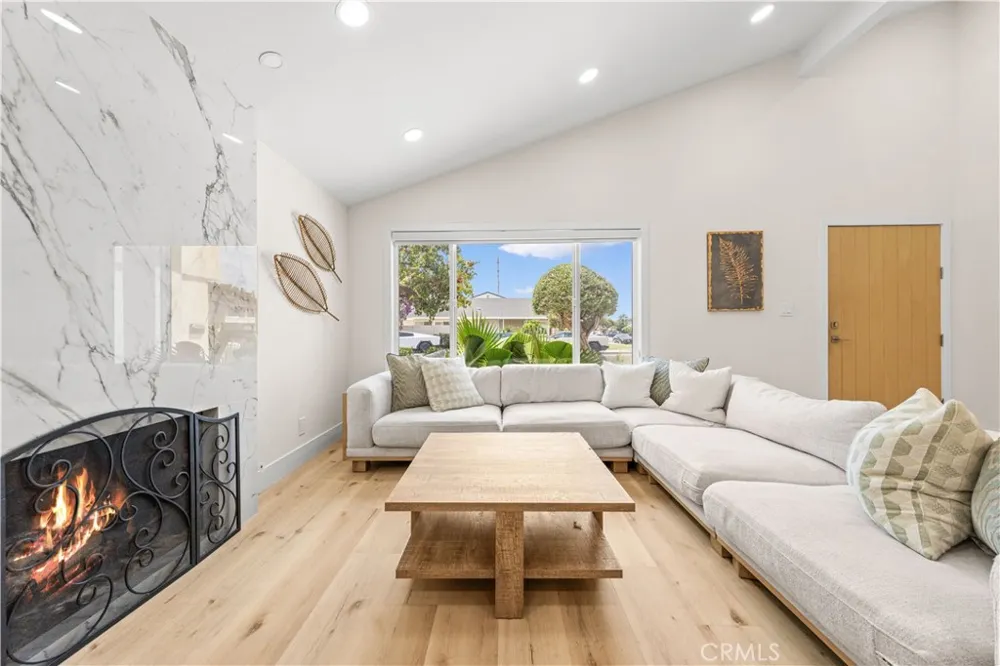 4311 Pioneer St Irvine, CA 92604
