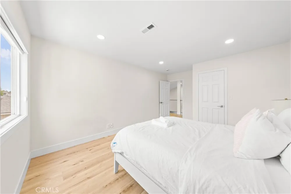4311 Pioneer St Irvine, CA 92604