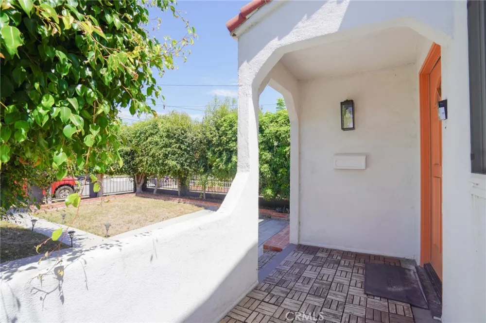 4134 W 107th Inglewood, CA 90304