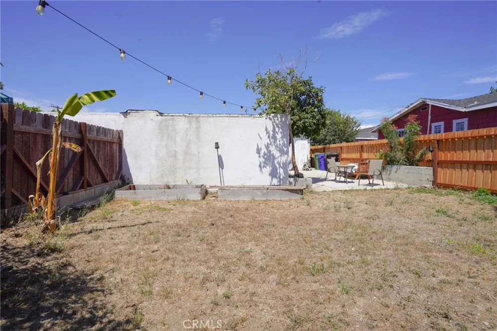 4134 W 107th Inglewood, CA 90304